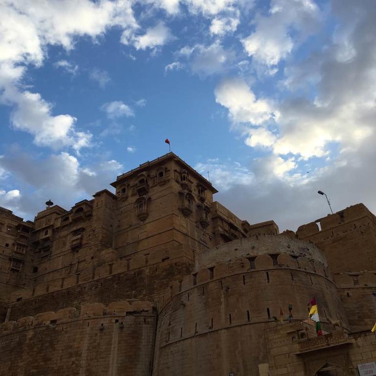 Hotel Fotiya Jaisalmer Eksteriør billede