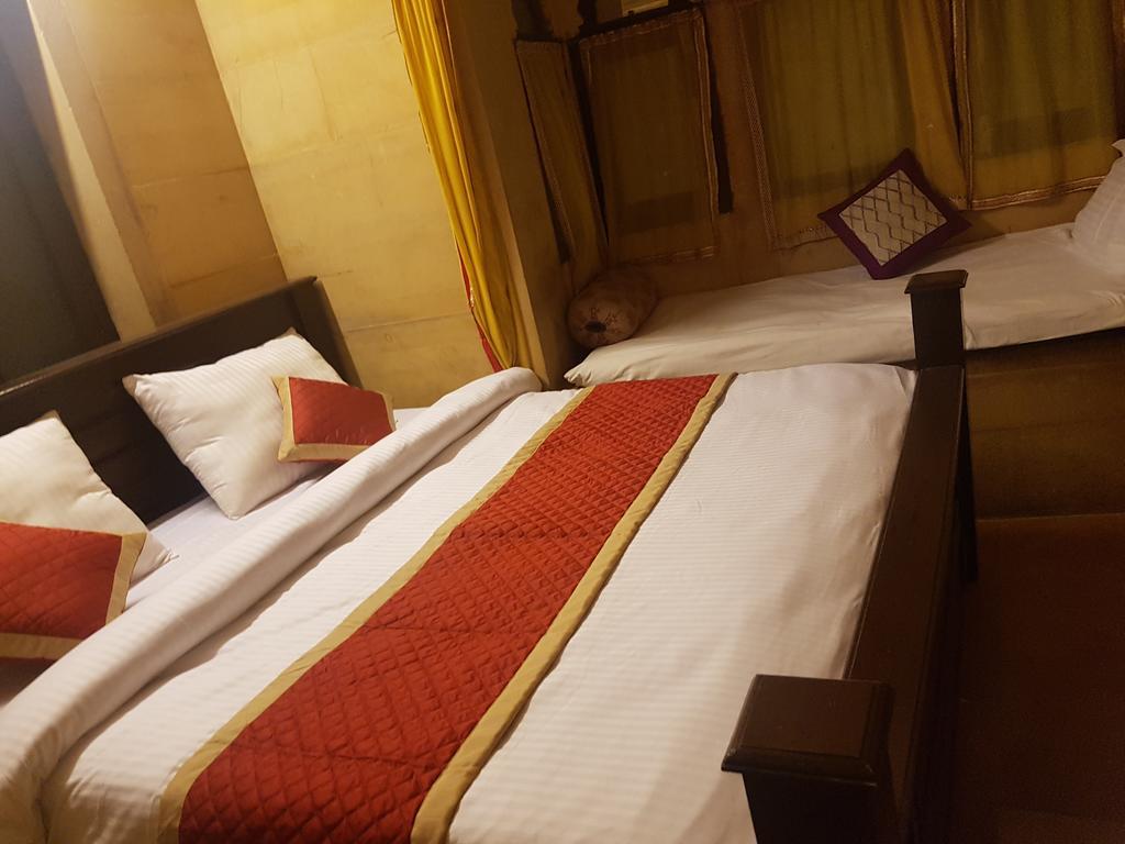 Hotel Fotiya Jaisalmer Eksteriør billede