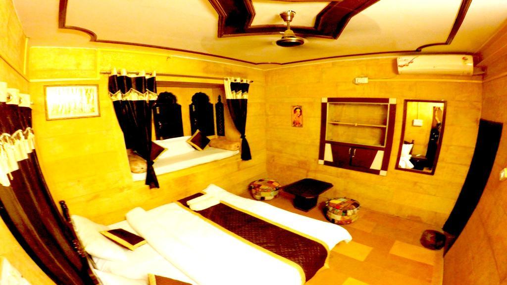 Hotel Fotiya Jaisalmer Eksteriør billede