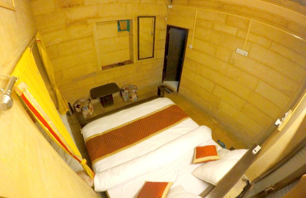 Hotel Fotiya Jaisalmer Eksteriør billede