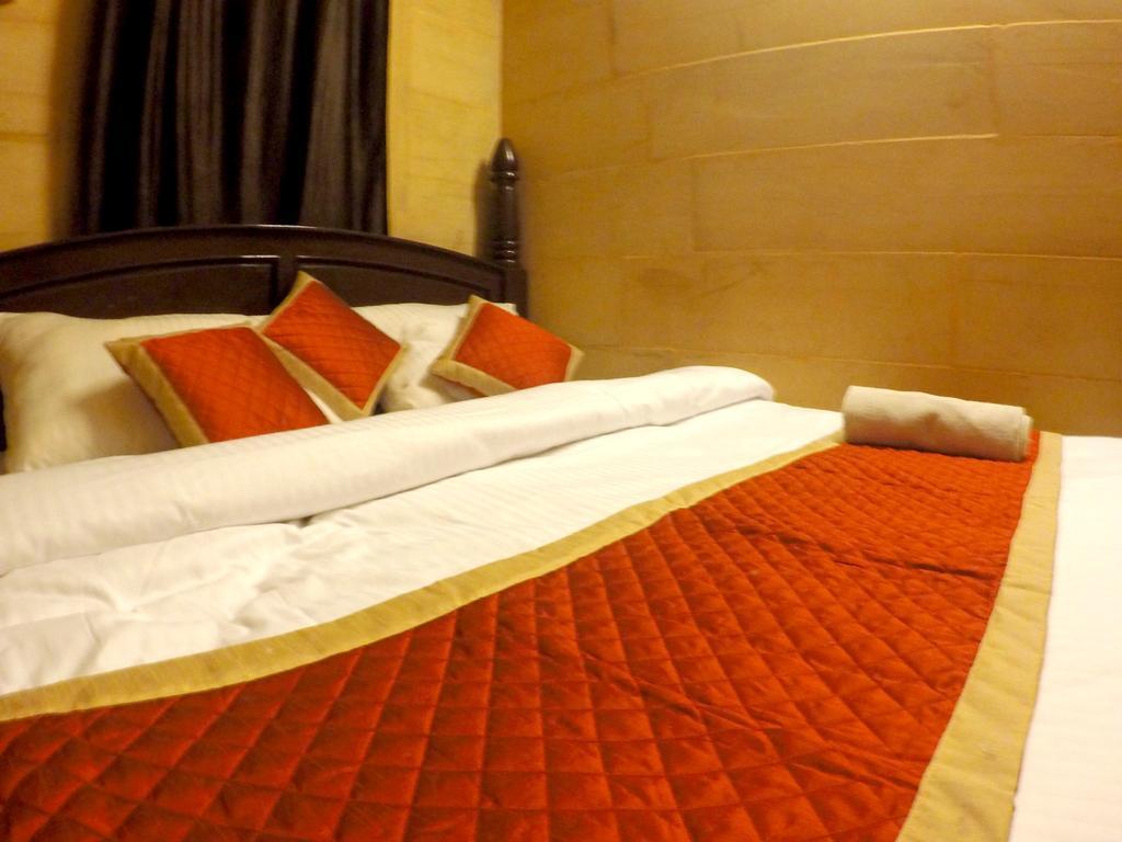 Hotel Fotiya Jaisalmer Eksteriør billede