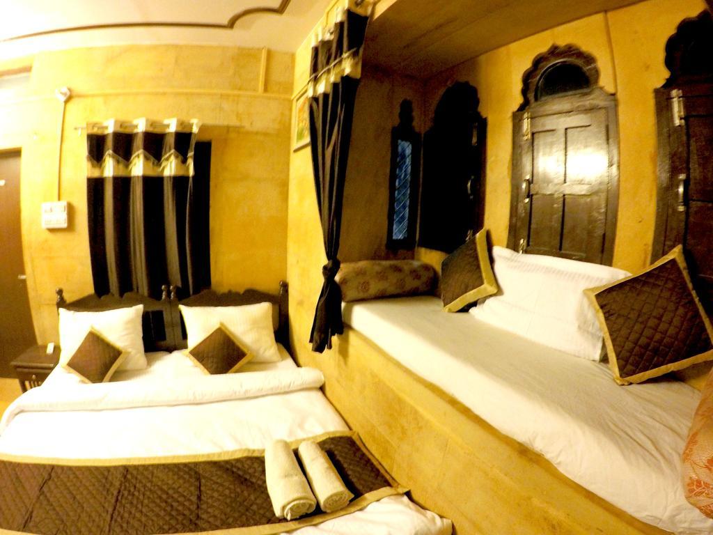 Hotel Fotiya Jaisalmer Eksteriør billede