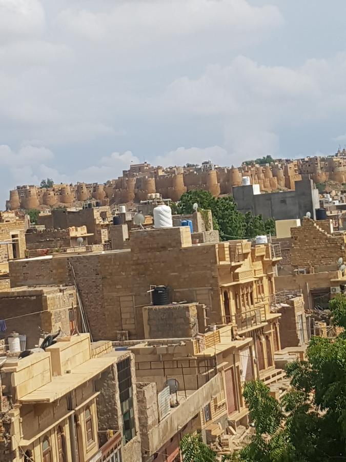 Hotel Fotiya Jaisalmer Eksteriør billede